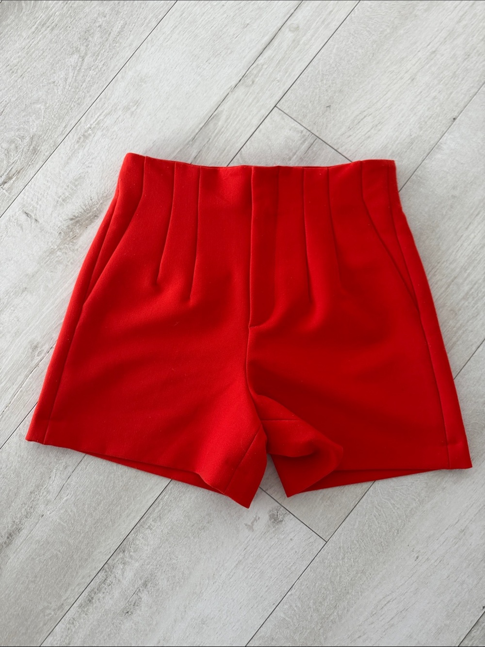 Zara Red High-Waist Pleated Shorts